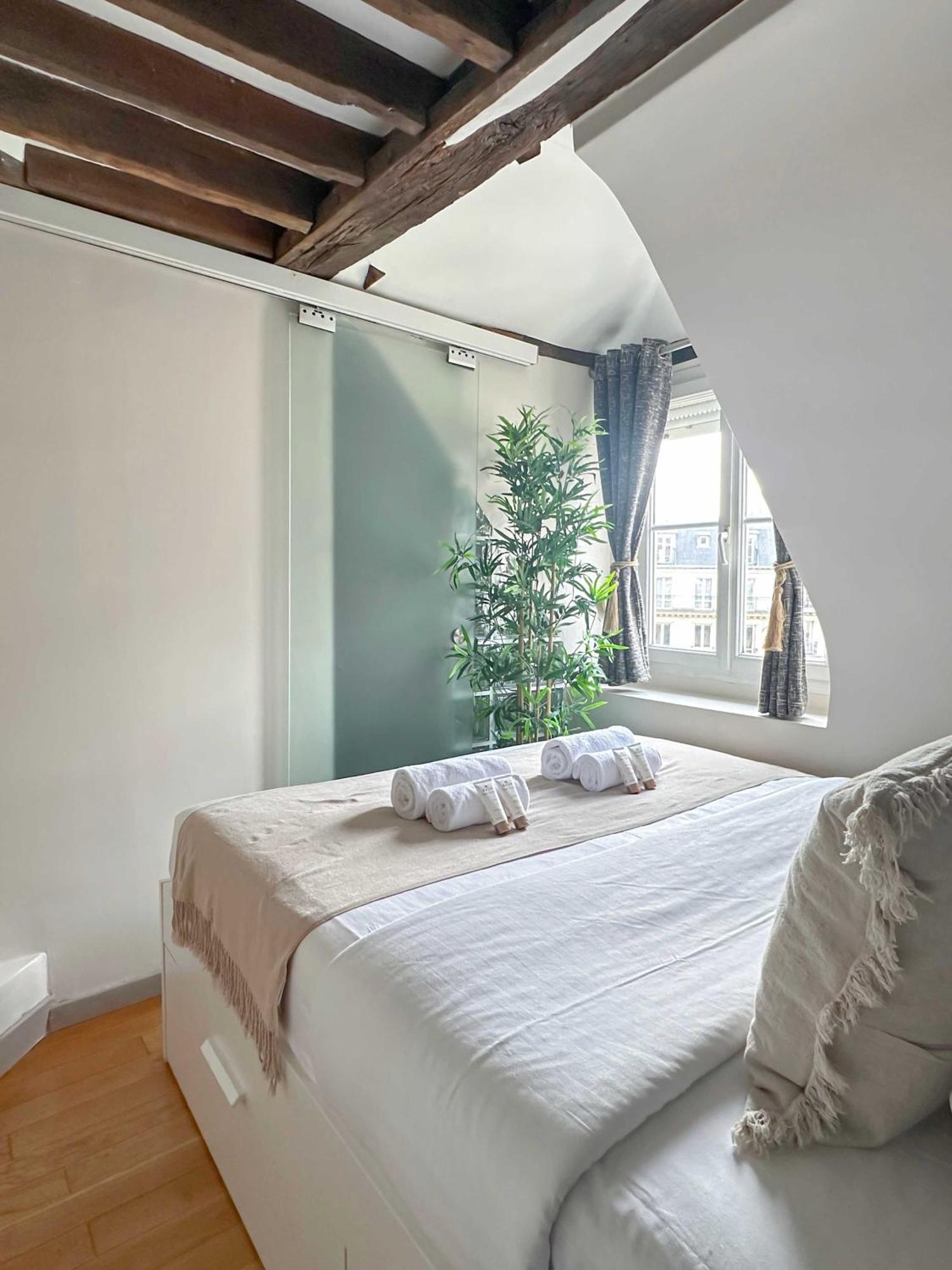 Beautiful Apartment Near Grands Boulevards París Exterior foto